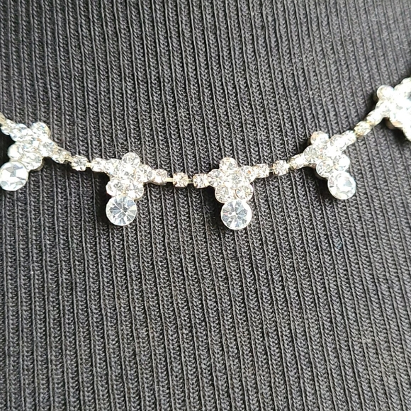 Diamond look necklace - Picture 7 of 13
